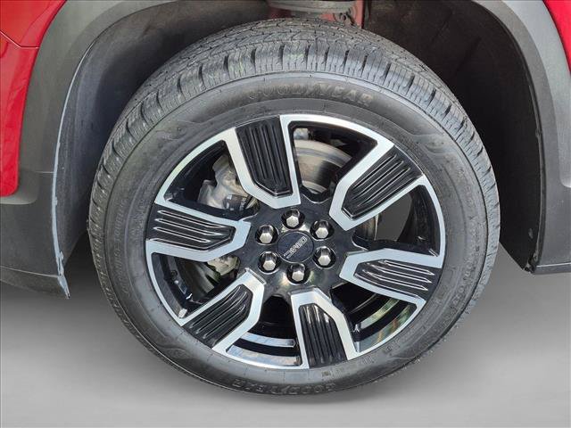 Used 2021 GMC Acadia SLT w/ Elevation Edition FWD image 24