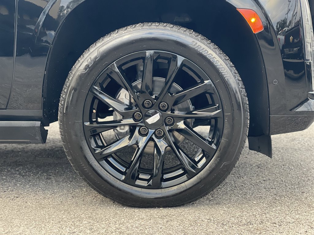 Used 2021 Cadillac Escalade ESV Sport w/ Driver Assist Tech Package RWD image 43