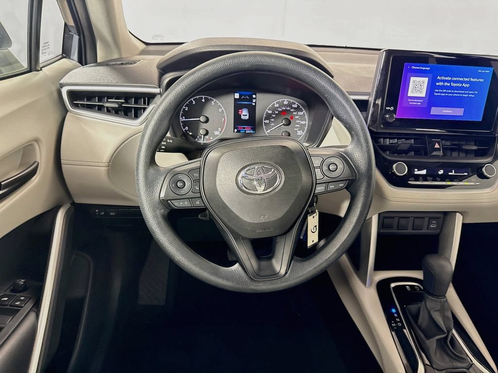 Certified 2024 Toyota Corolla Cross L AWD/4WD image 19