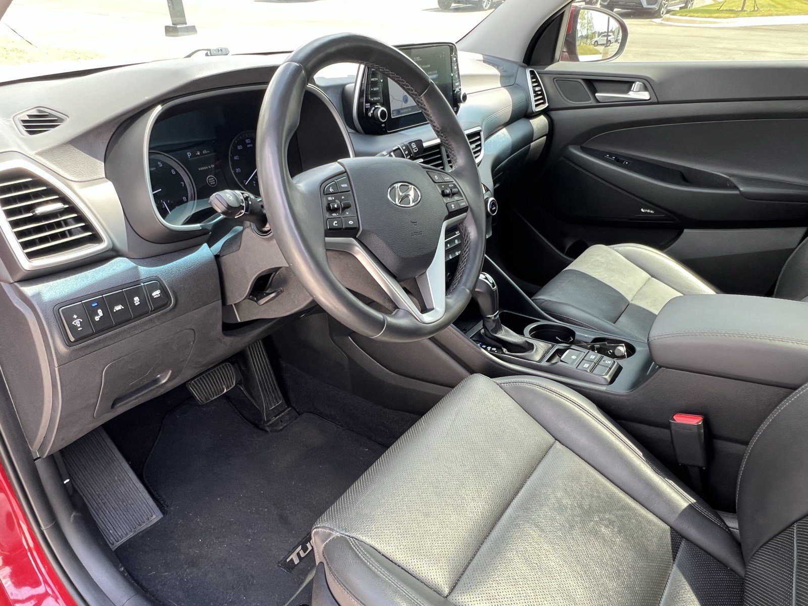 Used 2021 Hyundai Tucson Ultimate w/ Cargo Package FWD image 17