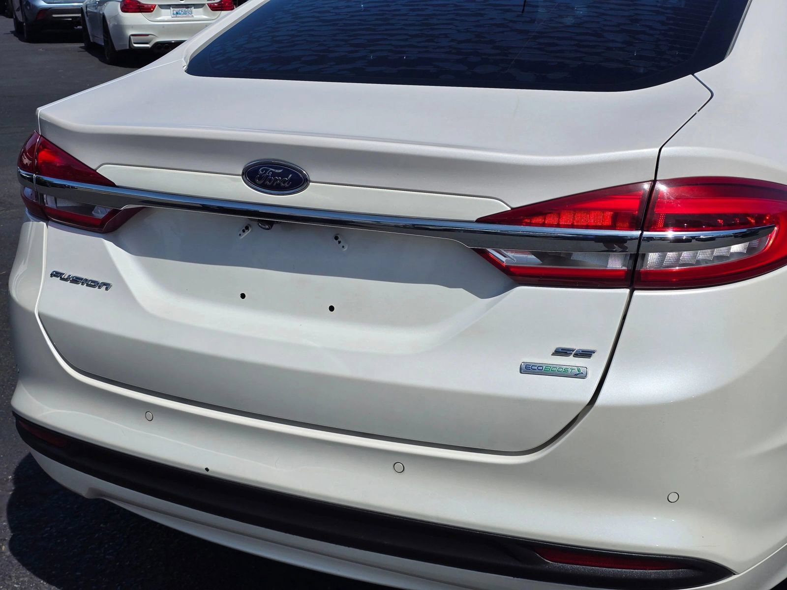 Used 2017 Ford Fusion SE w/ Fusion SE Technology Package FWD image 14