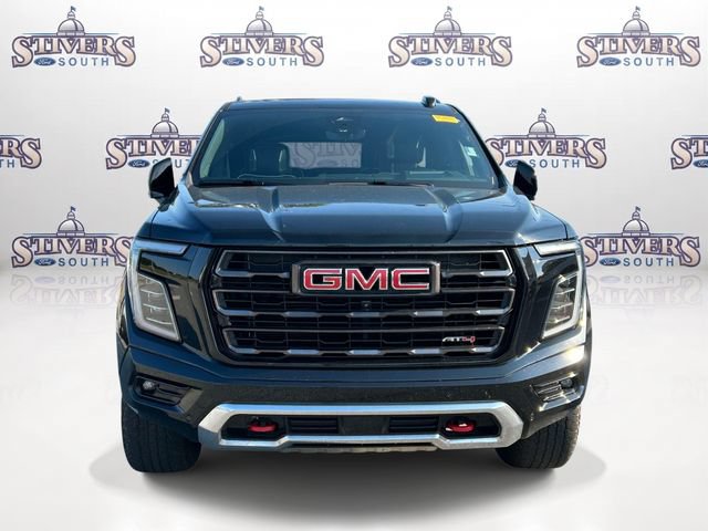 Used 2025 GMC Yukon AT4 Ultimate AWD/4WD image 2