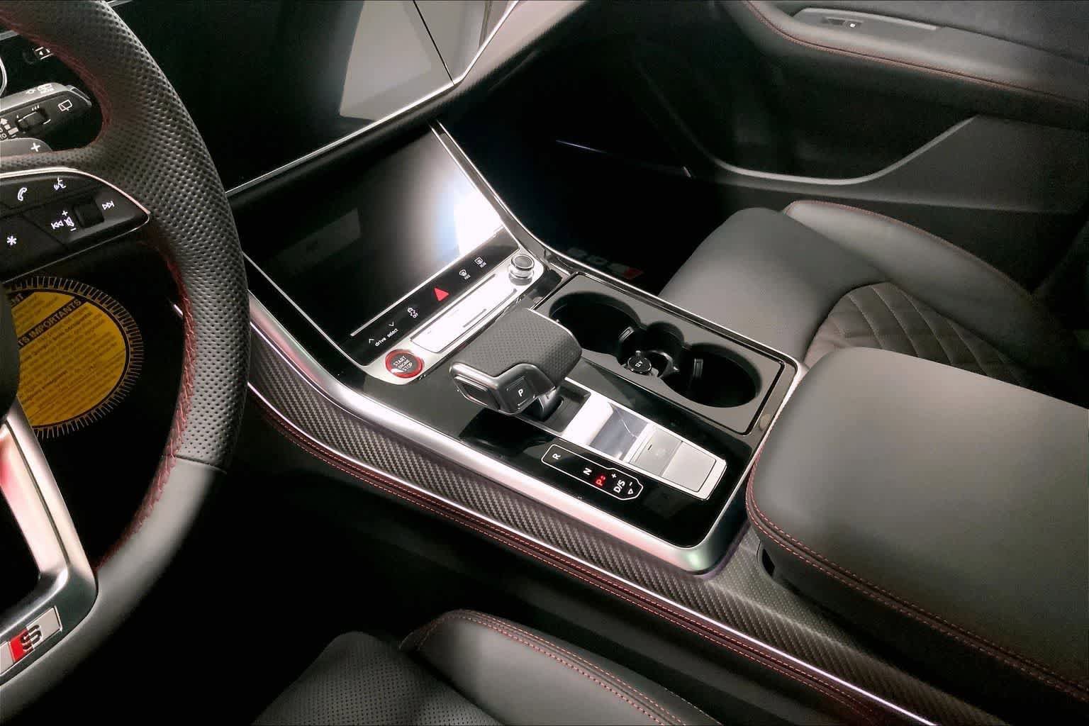 New 2026 Audi SQ8 Prestige image 16