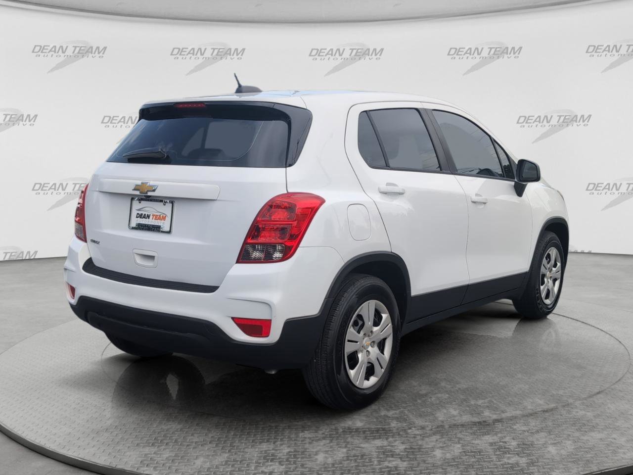 Used 2017 Chevrolet Trax LS FWD image 7