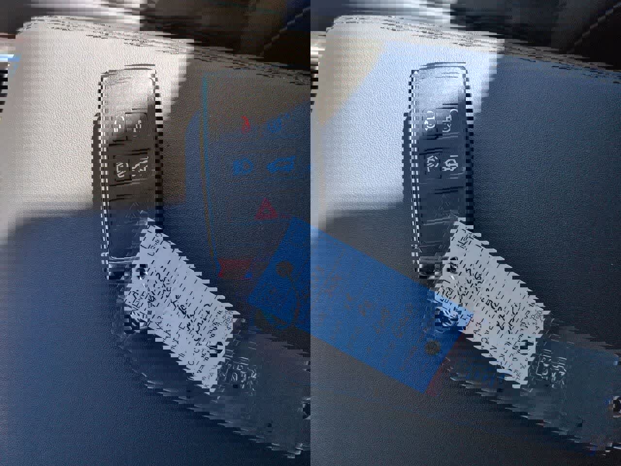 New 2026 Land Rover Range Rover Long Wheelbase SE image 38