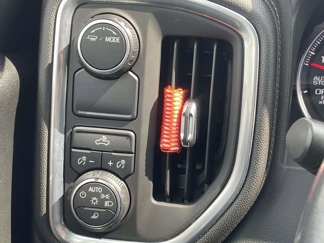 Used 2021 Chevrolet Silverado 1500 LT w/ Convenience Package II image 24