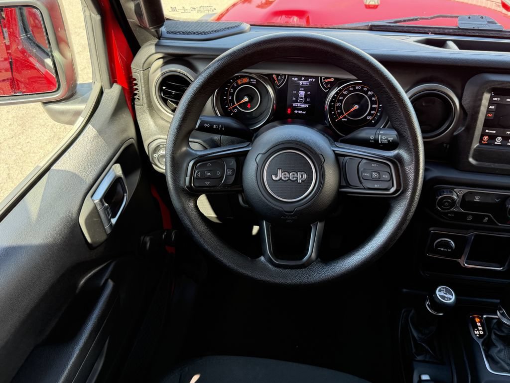 Used 2022 Jeep Wrangler Unlimited Sport AWD/4WD image 14