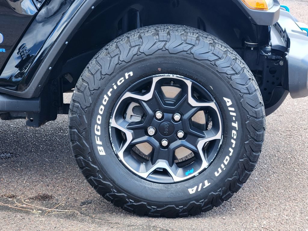 Used 2023 Jeep Wrangler Unlimited Rubicon 4xe w/ Cold Weather Group AWD/4WD image 30