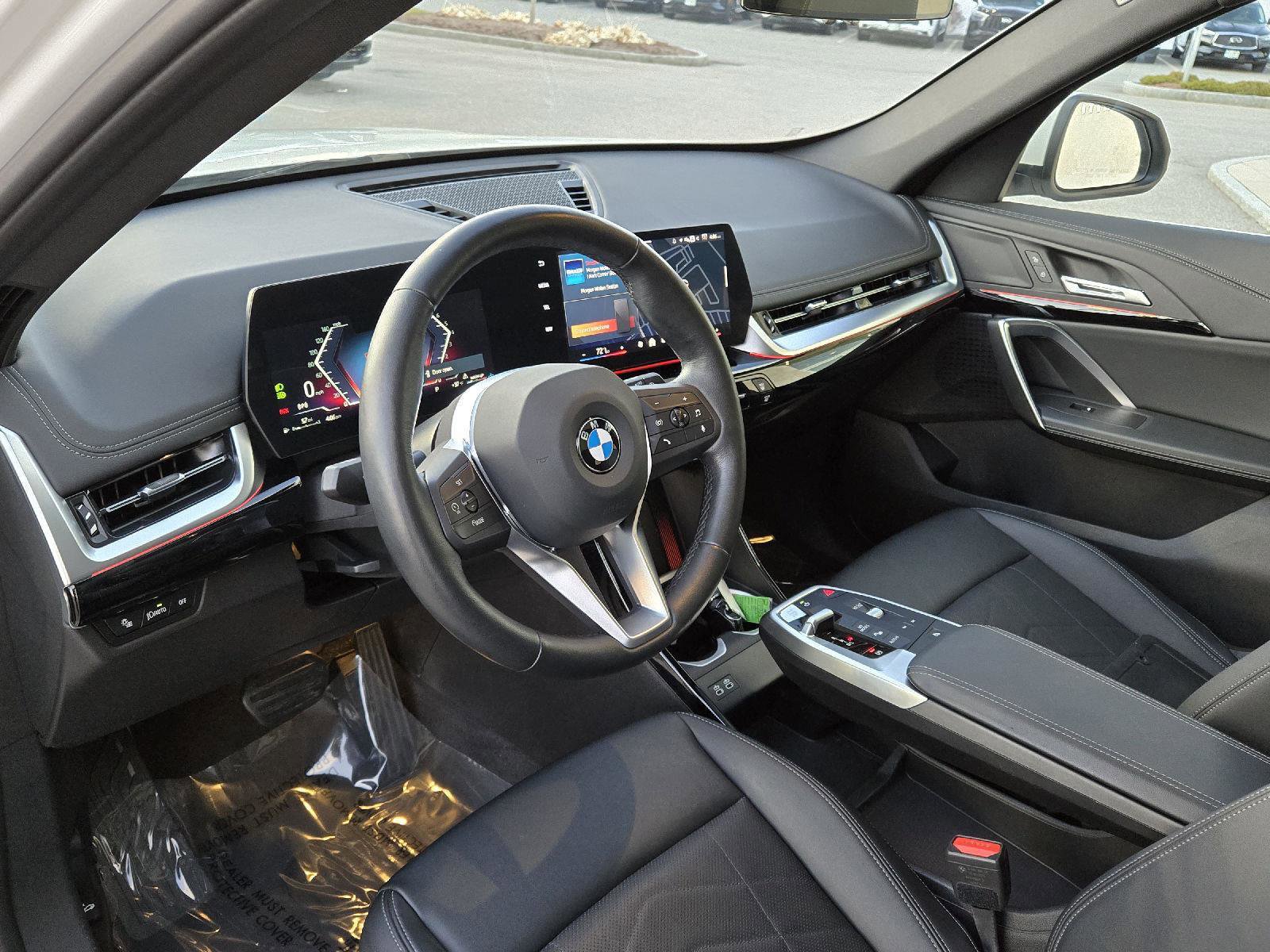 Used 2025 BMW X1 xDrive28i image 6