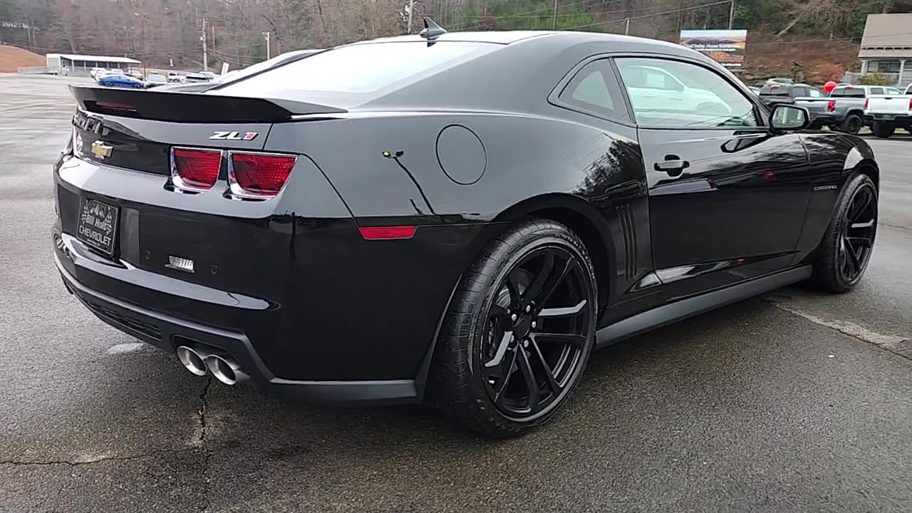 Used 2013 Chevrolet Camaro ZL1 image 6
