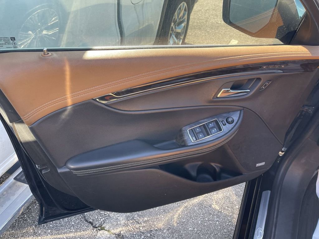 Used 2014 Chevrolet Impala LTZ image 4