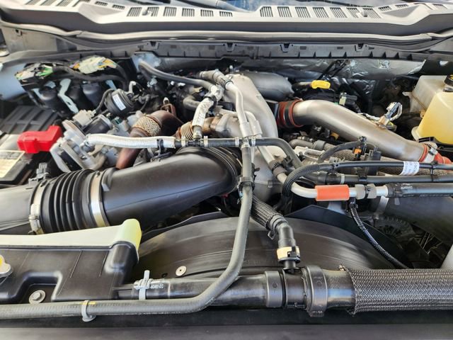 Used 2023 Ford F350 Lariat w/ FX4 Off-Road Package image 33