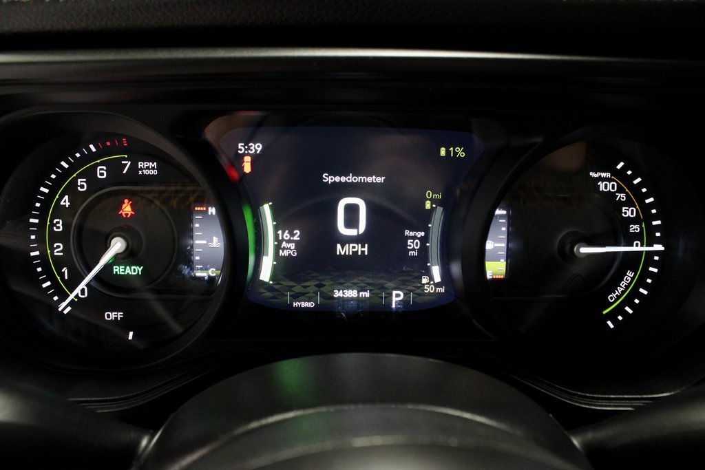 Used 2024 Jeep Wrangler Unlimited image 30