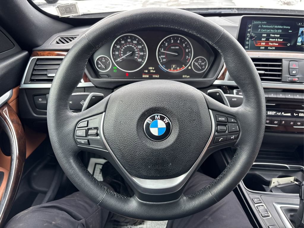 Used 2017 BMW 330i Gran Turismo xDrive image 23