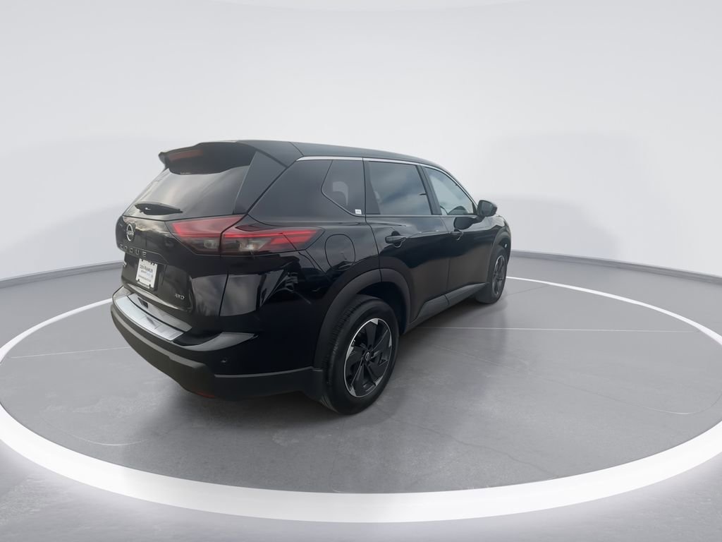 Used 2025 Nissan Rogue SV image 8