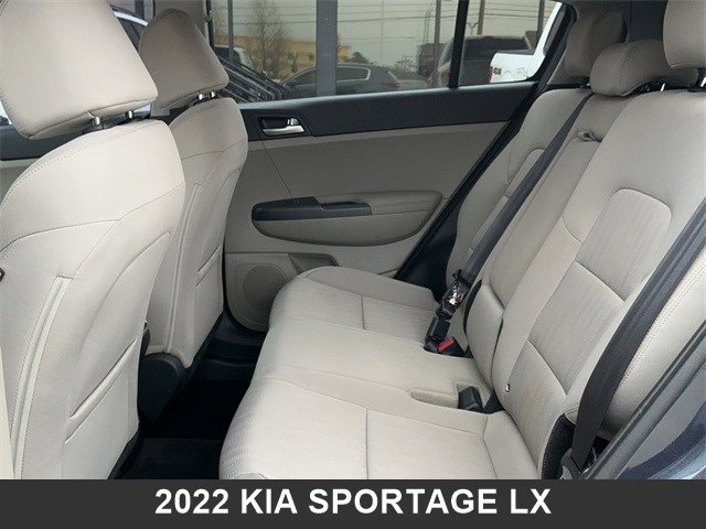 Used 2022 Kia Sportage LX image 13