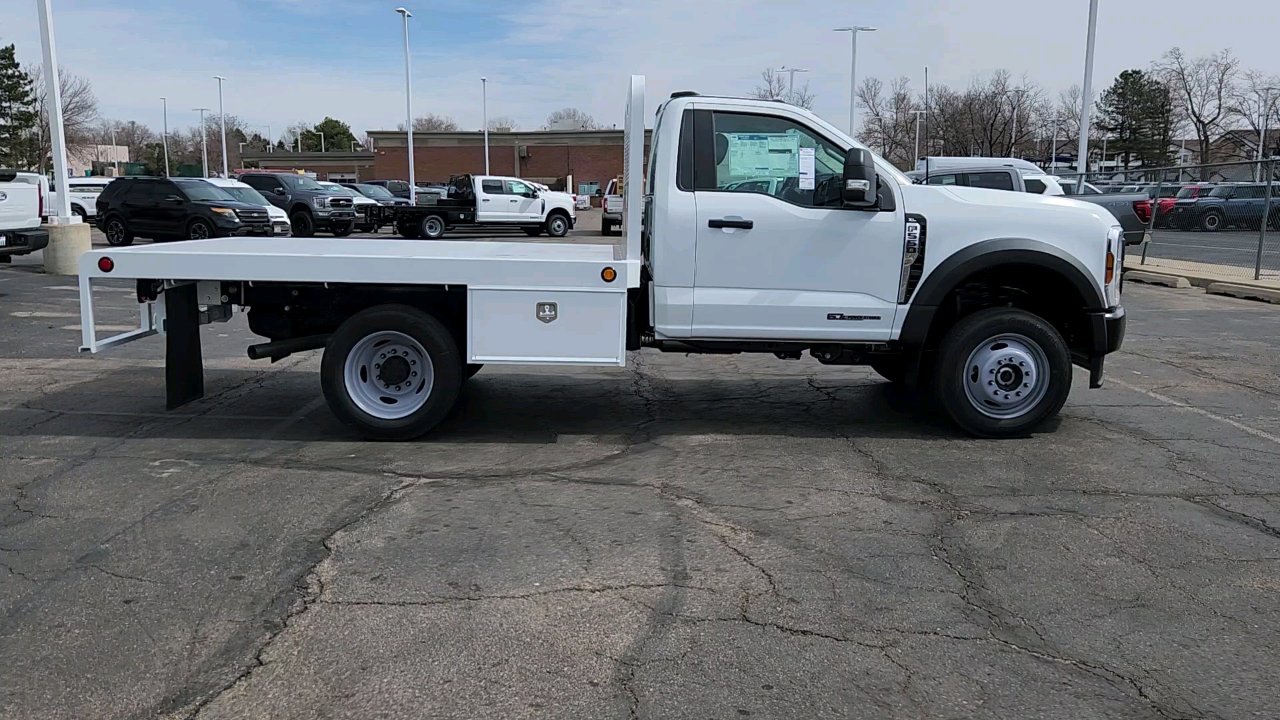 New 2024 Ford F550 4x4 Regular Cab Super Duty image 8