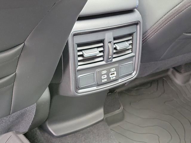 Used 2025 Subaru Forester Limited AWD/4WD image 27