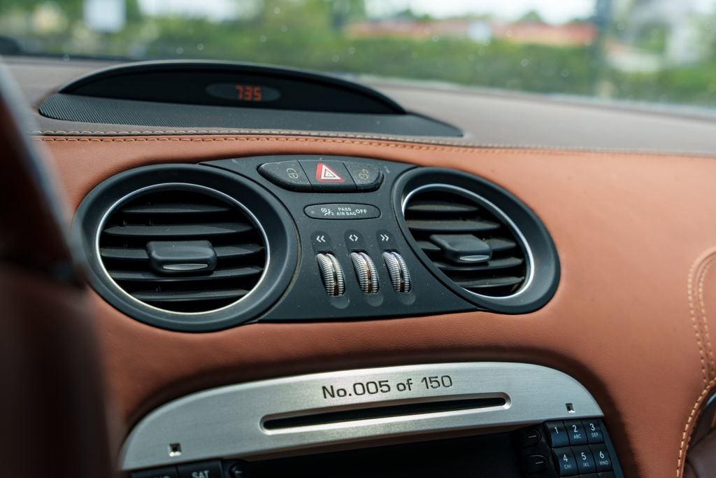 Used 2007 Mercedes-Benz SL 550 image 24