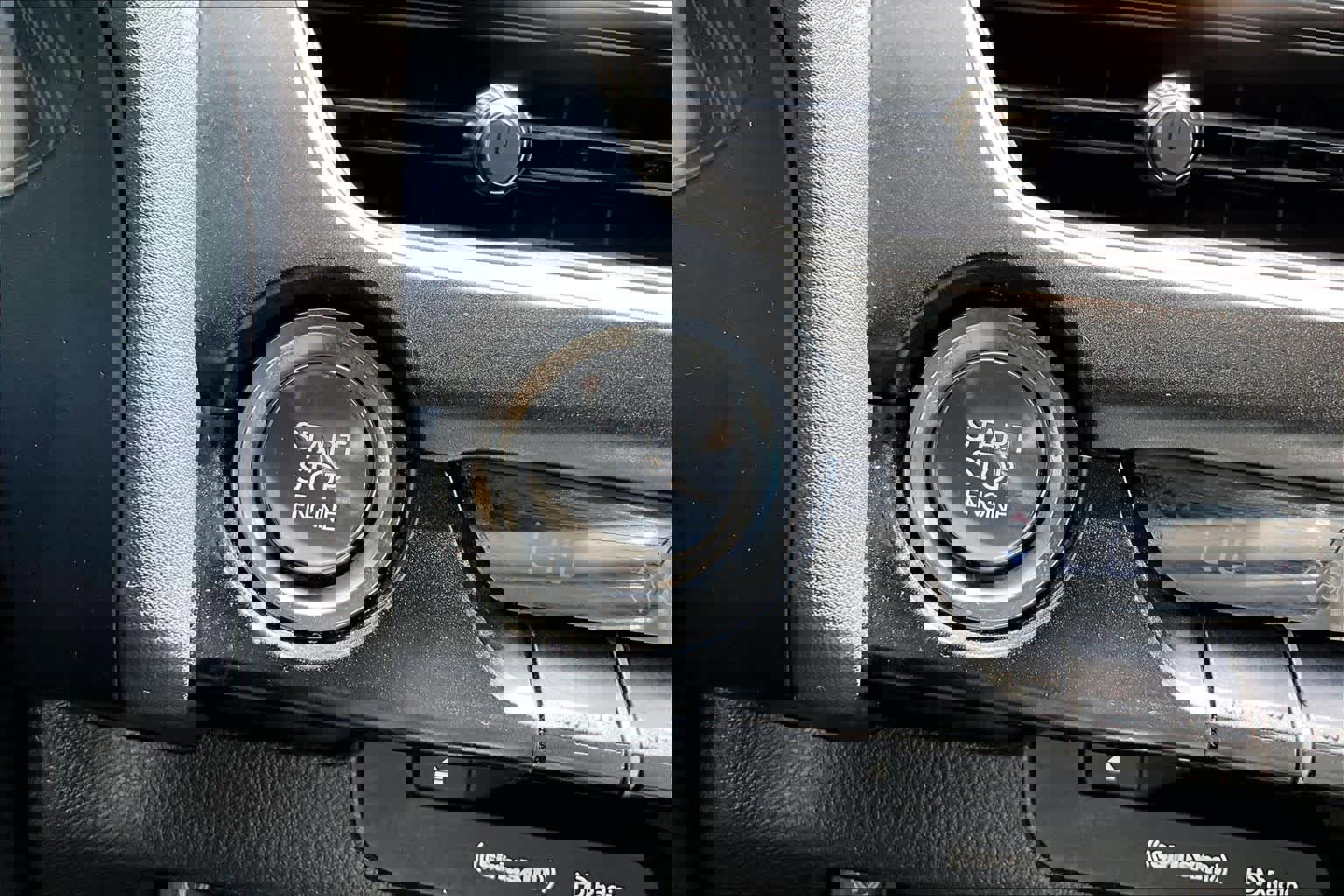 Used 2021 Lexus UX 200 w/ Accessory Package (Z1) image 32