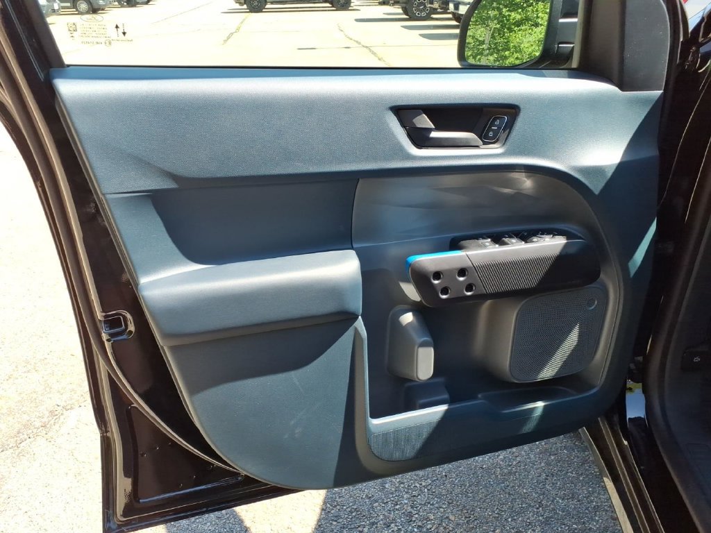 New 2026 Ford Maverick Lobo AWD/4WD image 17