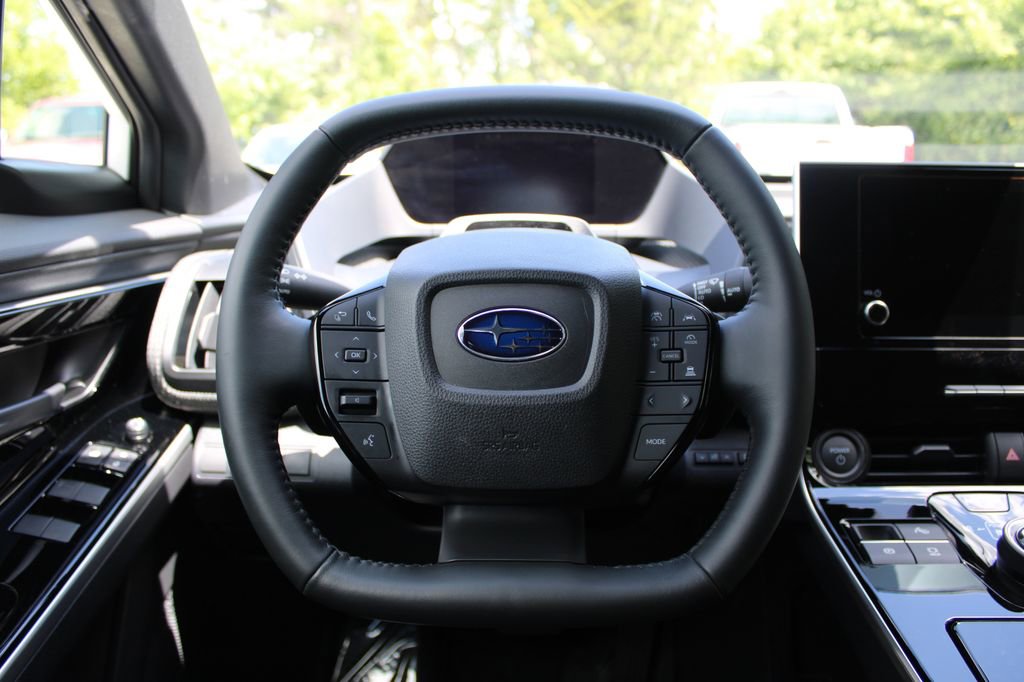 Used 2024 Subaru Solterra AWD/4WD image 17