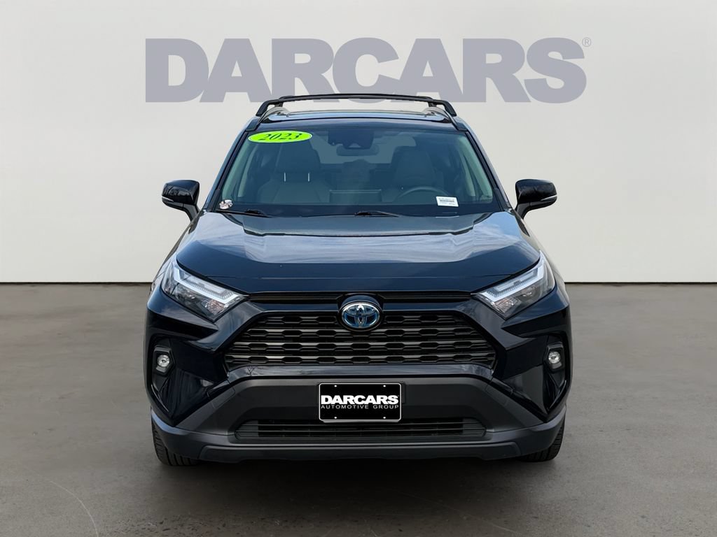 Used 2023 Toyota RAV4 XLE Premium AWD/4WD image 2
