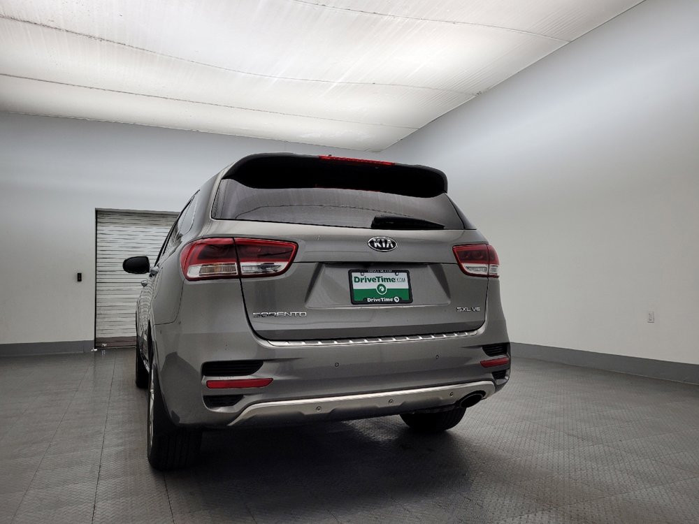 Used 2016 Kia Sorento SX w/ SXL Technology Package image 6