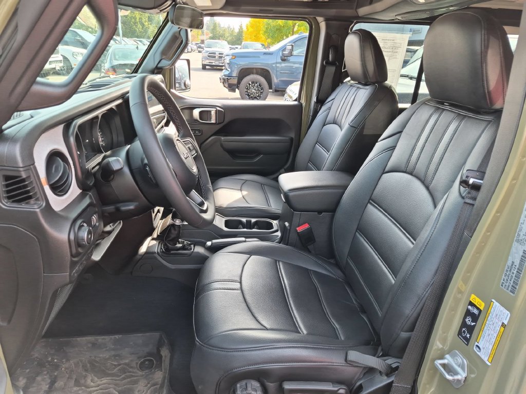 Certified 2025 Jeep Wrangler Unlimited Sport AWD/4WD image 12