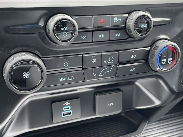 New 2026 Ford F550 4x4 Supercab Super Duty image 8