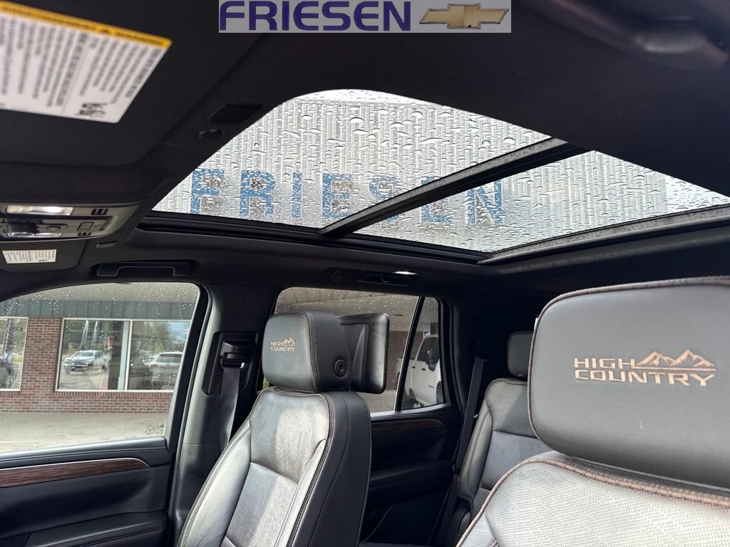 Used 2021 Chevrolet Tahoe High Country w/ Premium Package AWD/4WD image 12