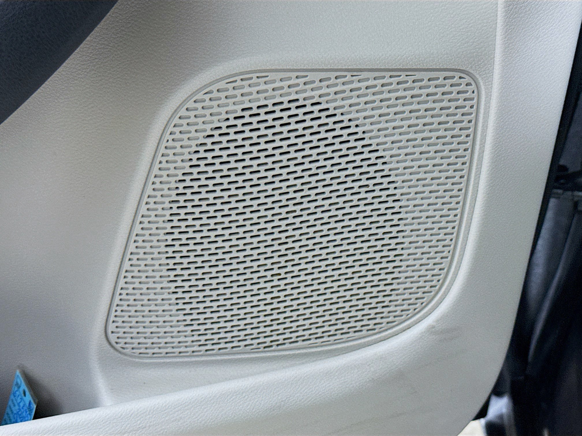 Used 2023 Chrysler Pacifica Touring-L FWD image 21