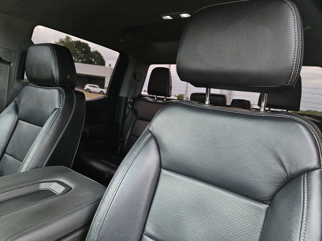 Used 2020 Chevrolet Silverado 1500 Custom w/ Custom Value Package image 22