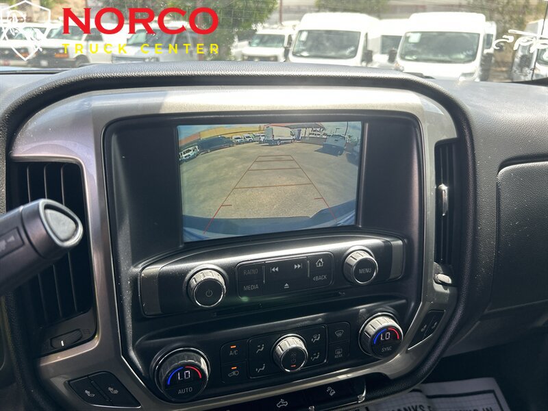 Used 2018 Chevrolet Silverado 1500 LT w/ All Star Edition AWD/4WD image 14
