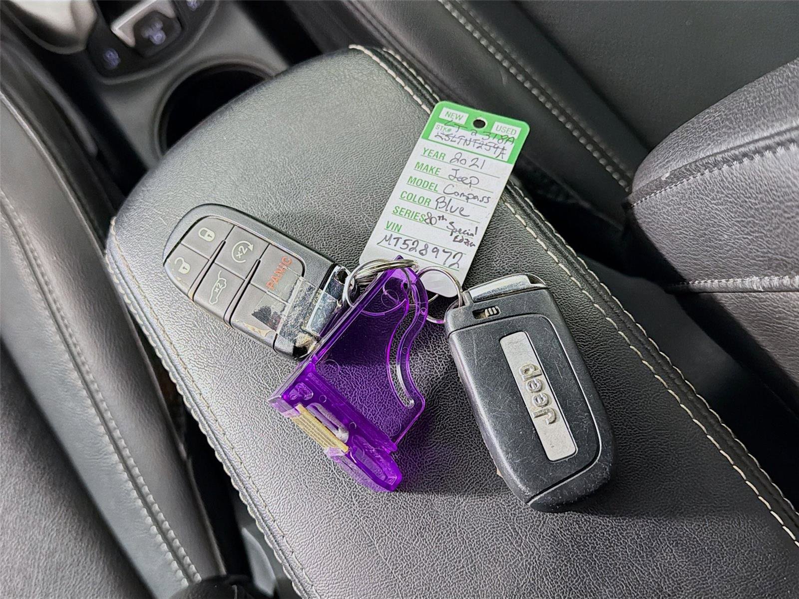 Used 2021 Jeep Compass Latitude AWD/4WD image 31