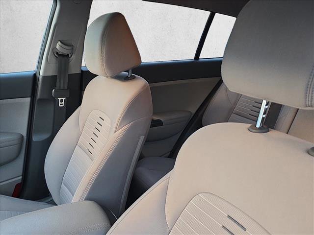 Used 2017 Kia Sportage LX w/ LX Popular Package image 14