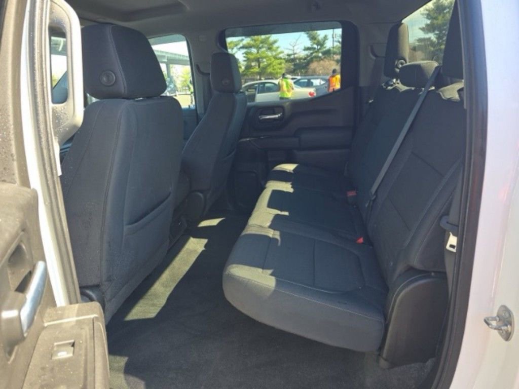 Used 2020 Chevrolet Silverado 1500 LT image 14