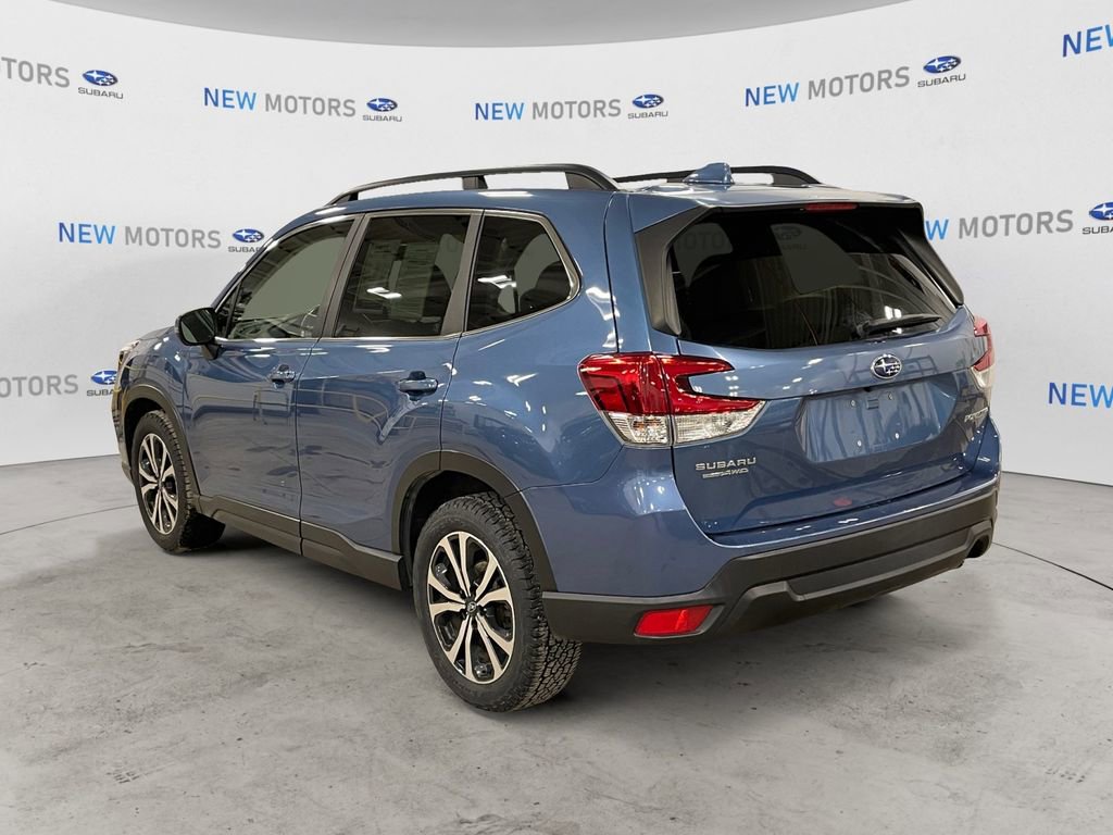 Used 2019 Subaru Forester Limited image 3