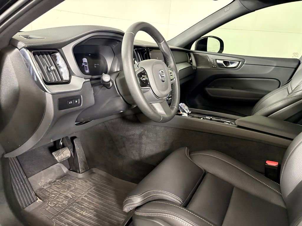 Used 2024 Volvo XC60 T8 Ultimate w/ Protection Package AWD/4WD image 20