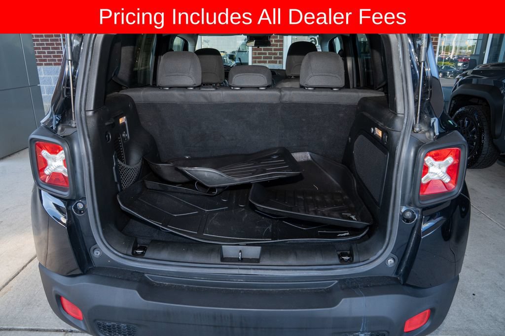 Used 2016 Jeep Renegade 75th Anniversary FWD image 5
