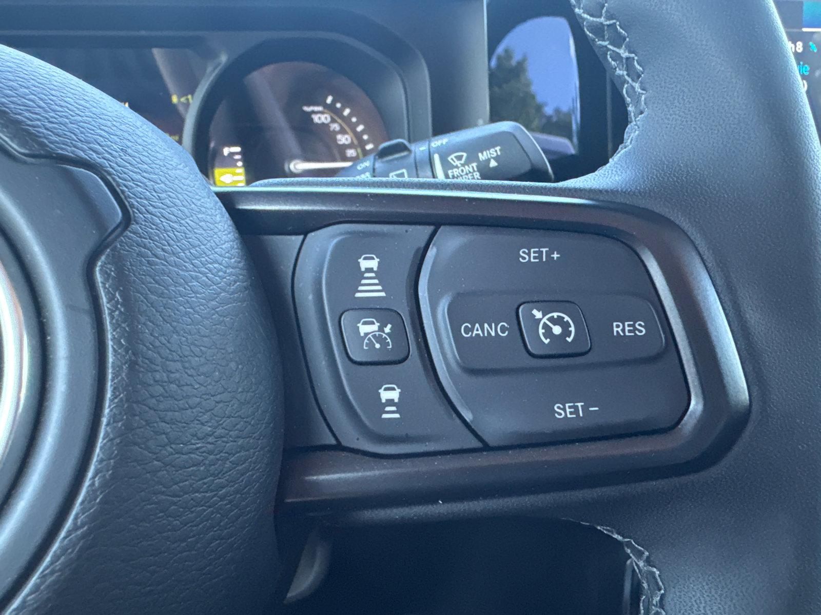 Used 2025 Jeep Wrangler Unlimited Sport S 4xe AWD/4WD image 32
