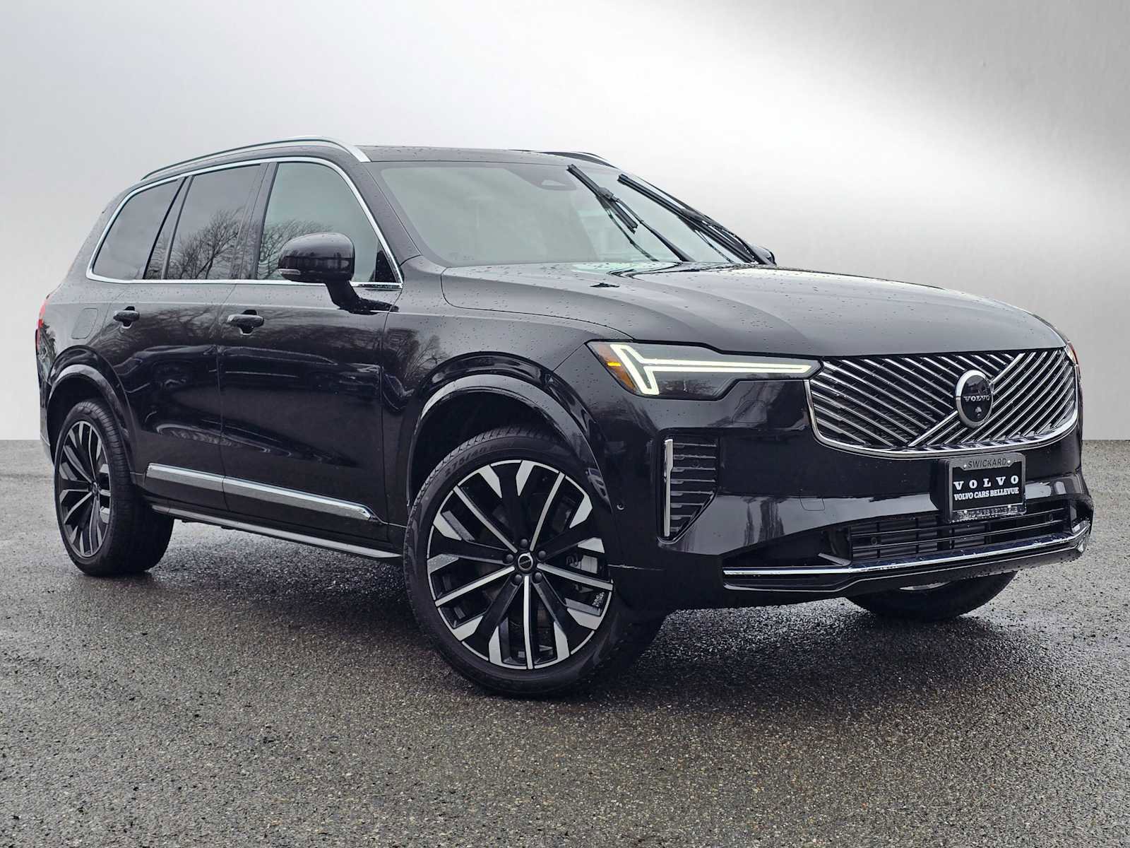 New 2026 Volvo XC90 T8 Plus w/ Protection Package Premier image 1