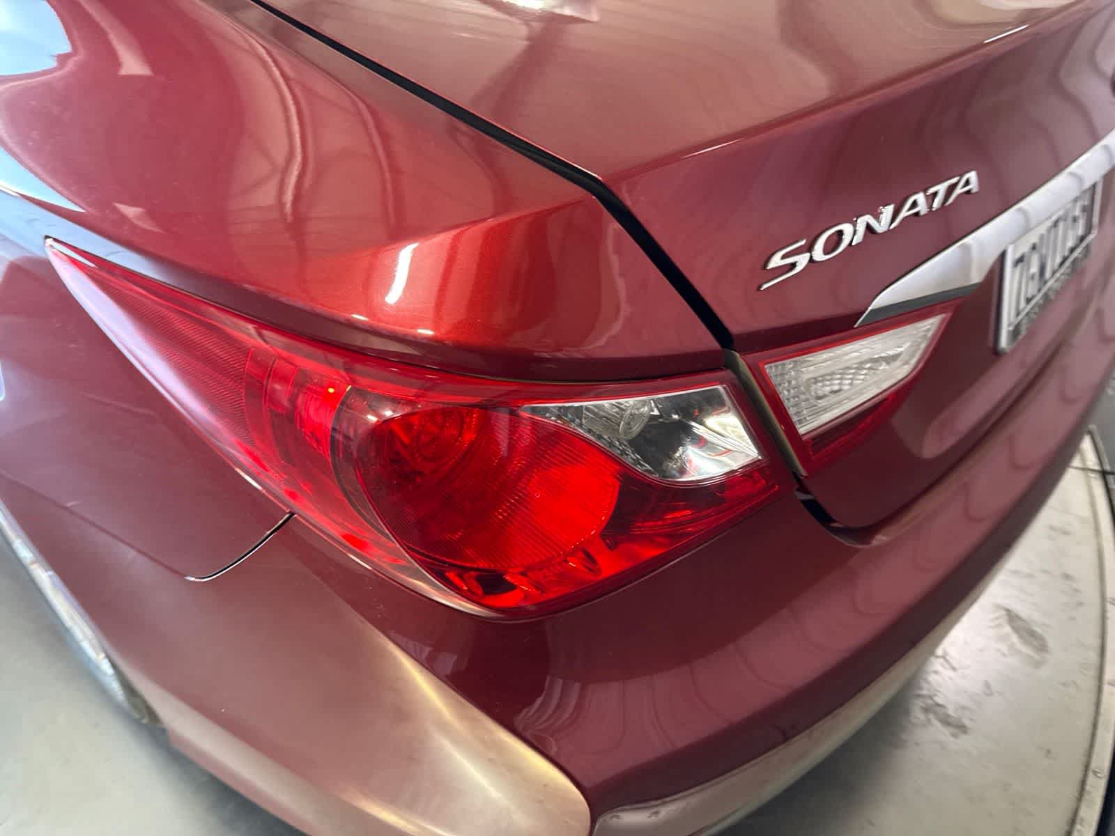 Used 2014 Hyundai Sonata GLS w/ Popular Equipment Group 2 FWD image 12