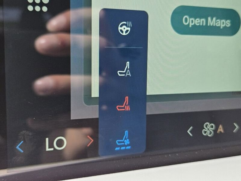 Used 2026 Lincoln Aviator Reserve image 32