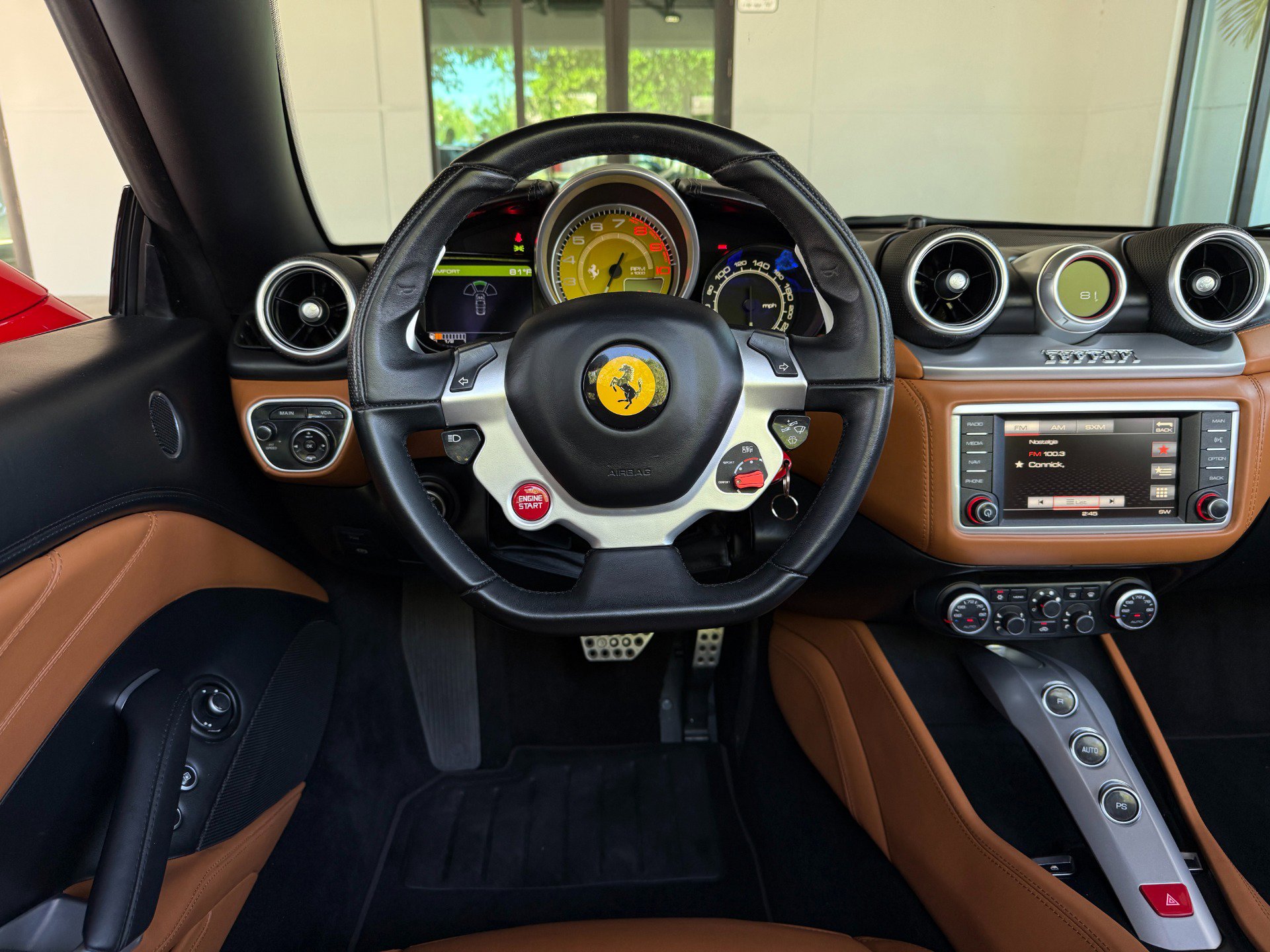 Used 2017 Ferrari California T RWD image 34
