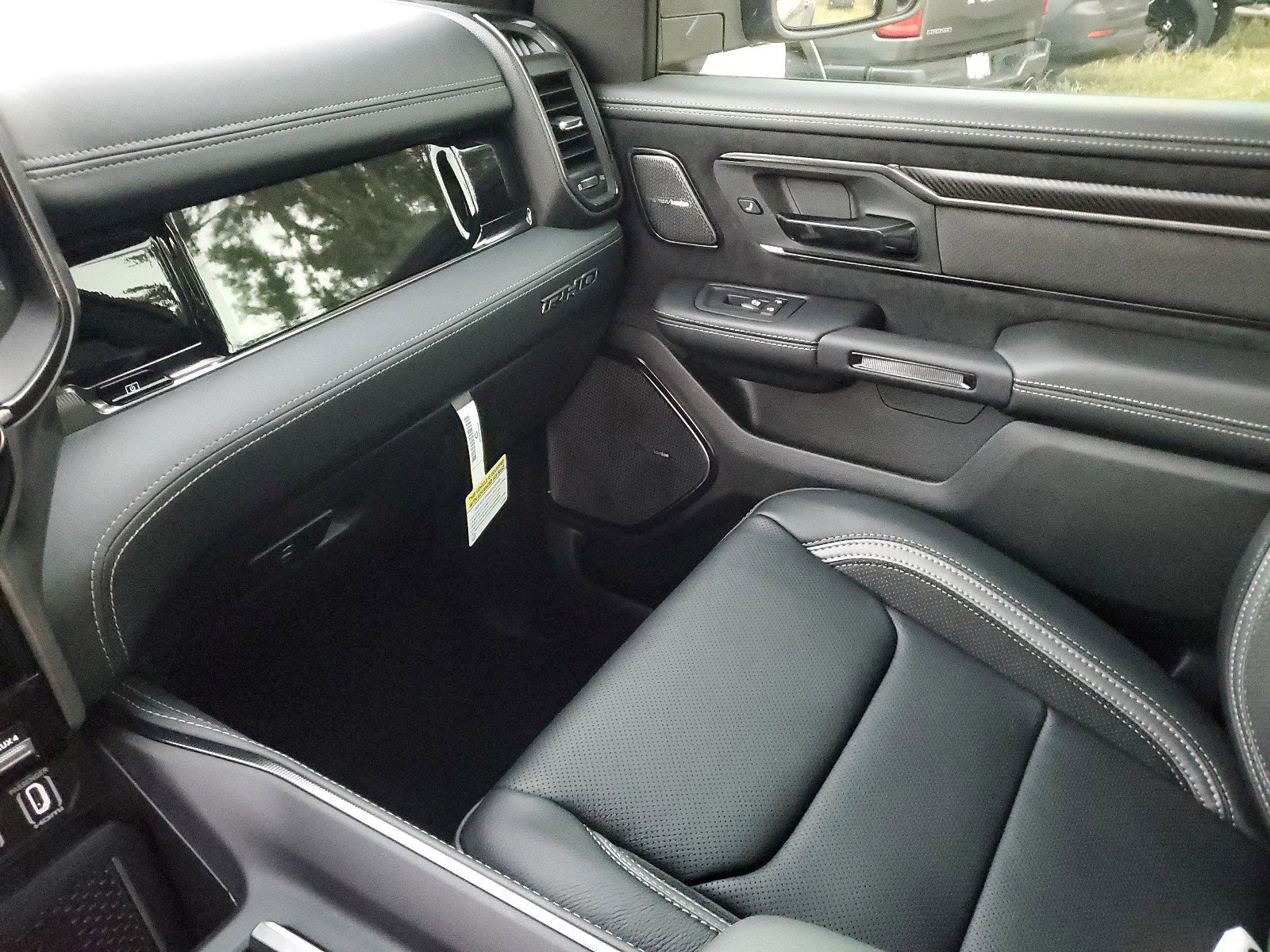 New 2026 RAM 1500 RHO w/ RHO Level 1 Equipment Group image 27