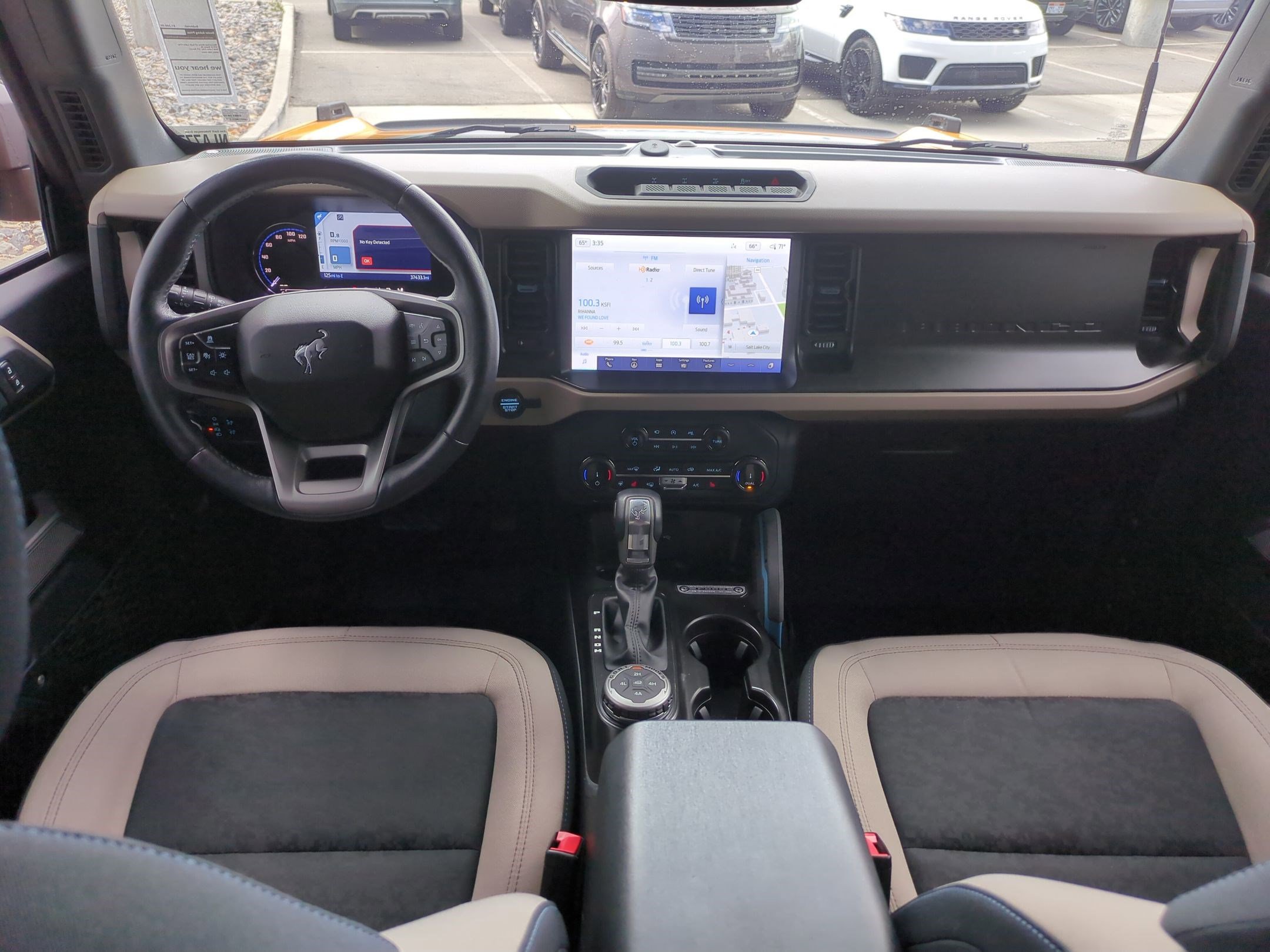 Used 2022 Ford Bronco Wildtrak image 28