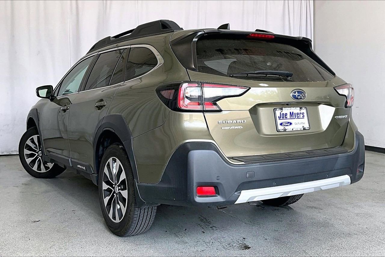Used 2023 Subaru Outback Limited image 5