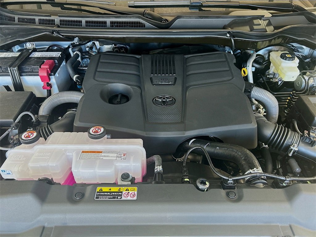 New 2026 Toyota Tundra SR5 image 8