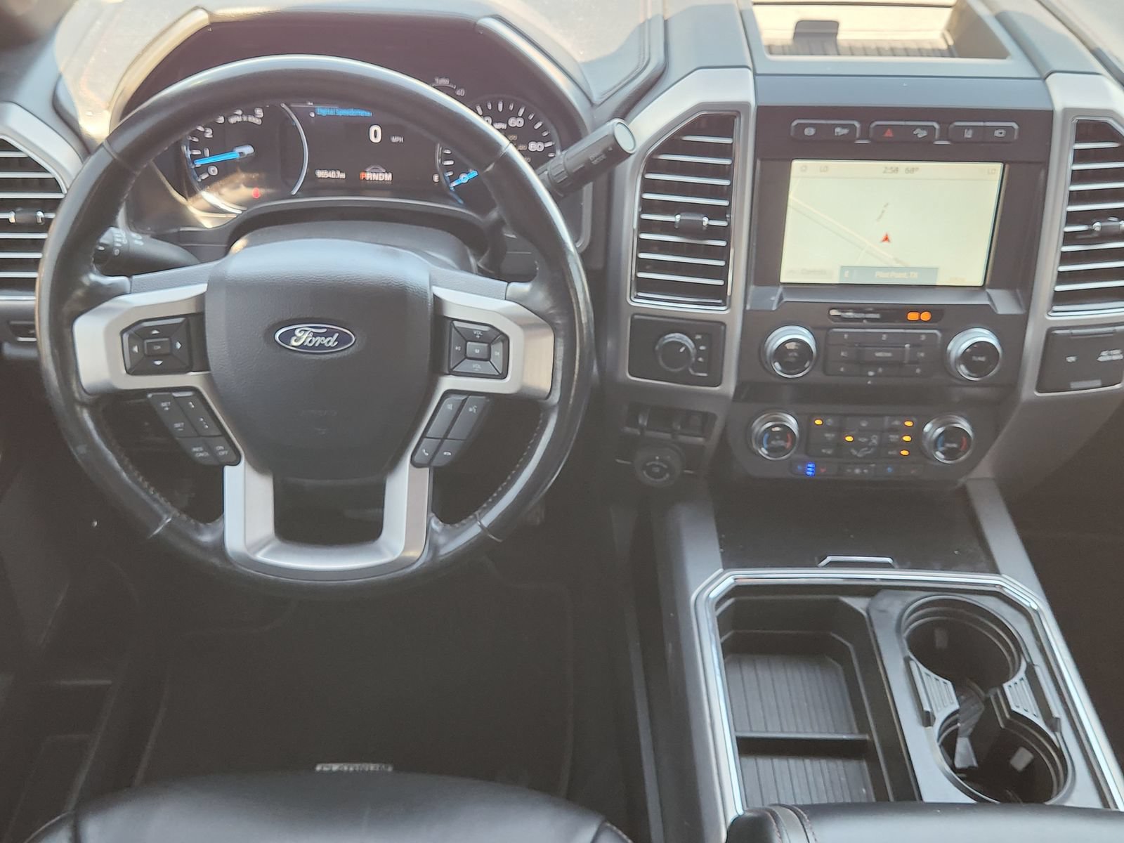 Used 2020 Ford F450 Platinum w/ FX4 Off-Road Package AWD/4WD image 29